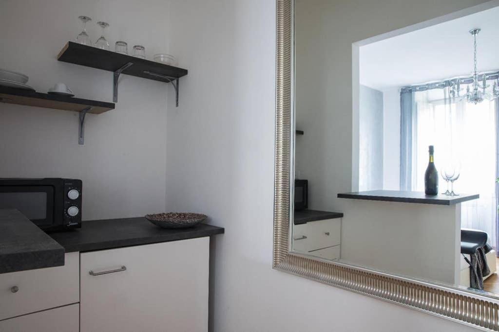 Silver Luxury Jacuzzi Suite Trastevere - Top Collection روما المظهر الخارجي الصورة