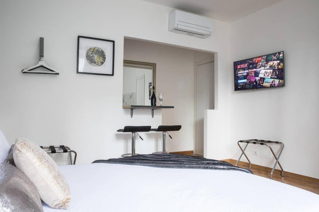 Silver Luxury Jacuzzi Suite Trastevere - Top Collection روما المظهر الخارجي الصورة